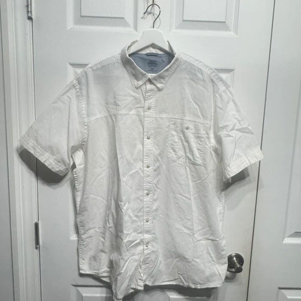 IZOD Saltwater XXL Relaxed Classics White Short Sleeve Button Down Shirt Men